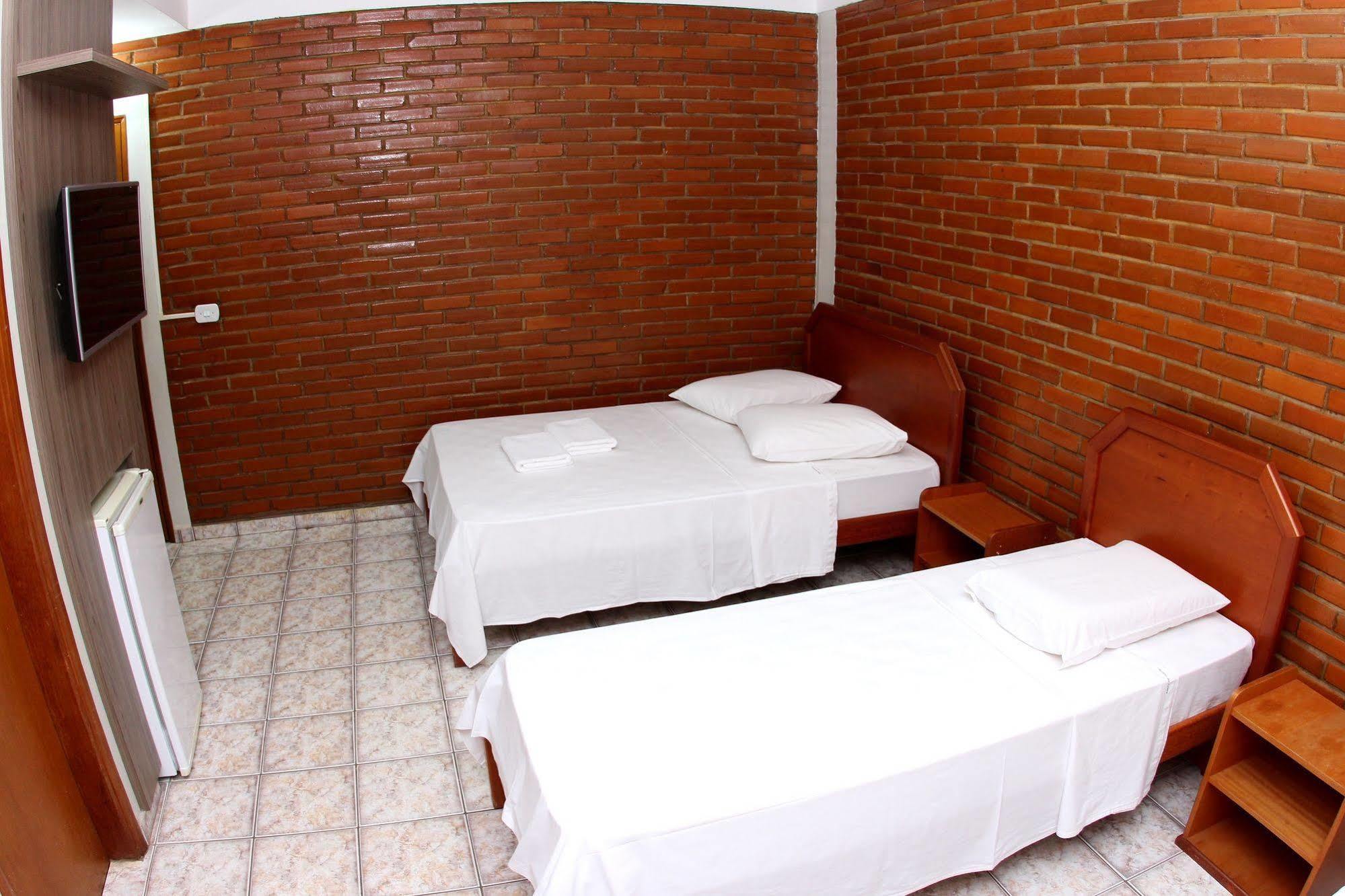 Pousada Recanto Das Caldas กัลดัสโนวัส ภายนอก รูปภาพ