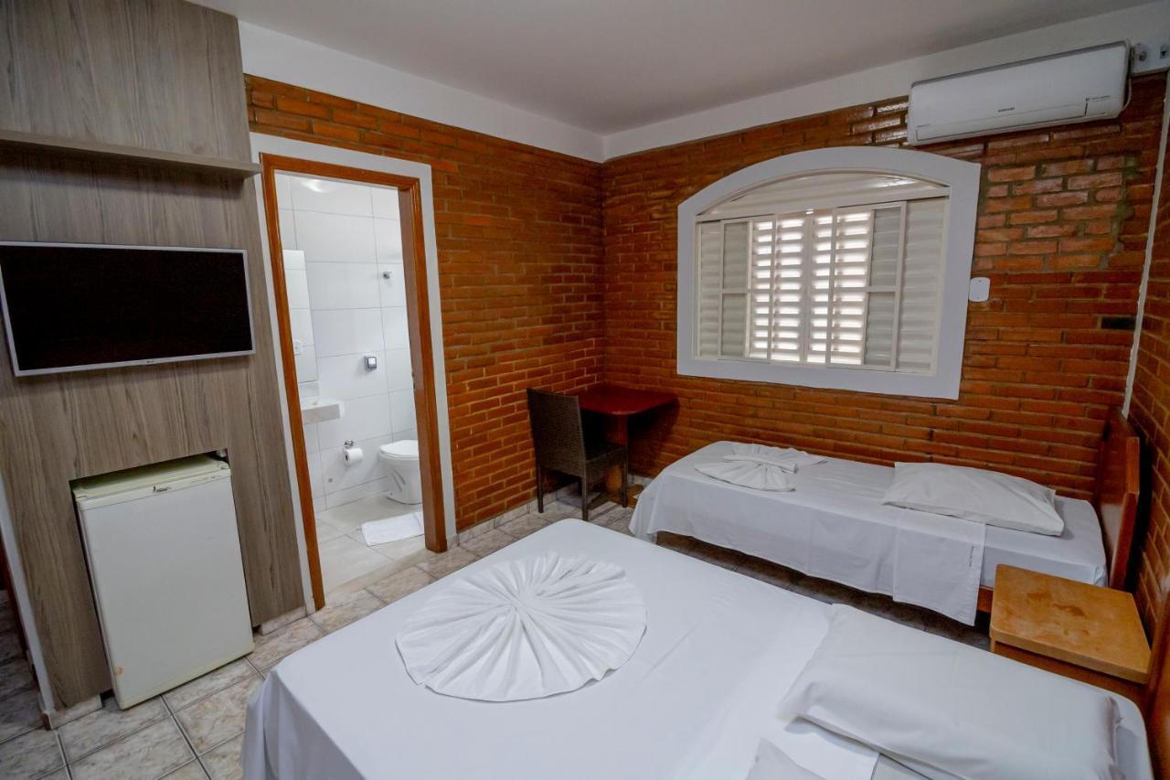 Pousada Recanto Das Caldas กัลดัสโนวัส ภายนอก รูปภาพ